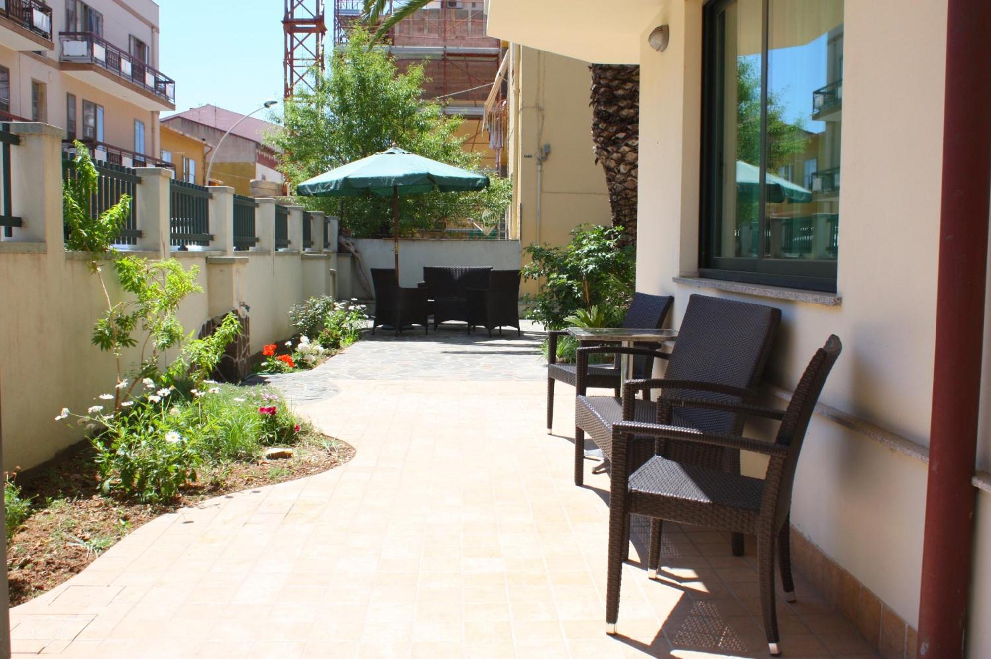 Hotel Alguer מראה חיצוני תמונה