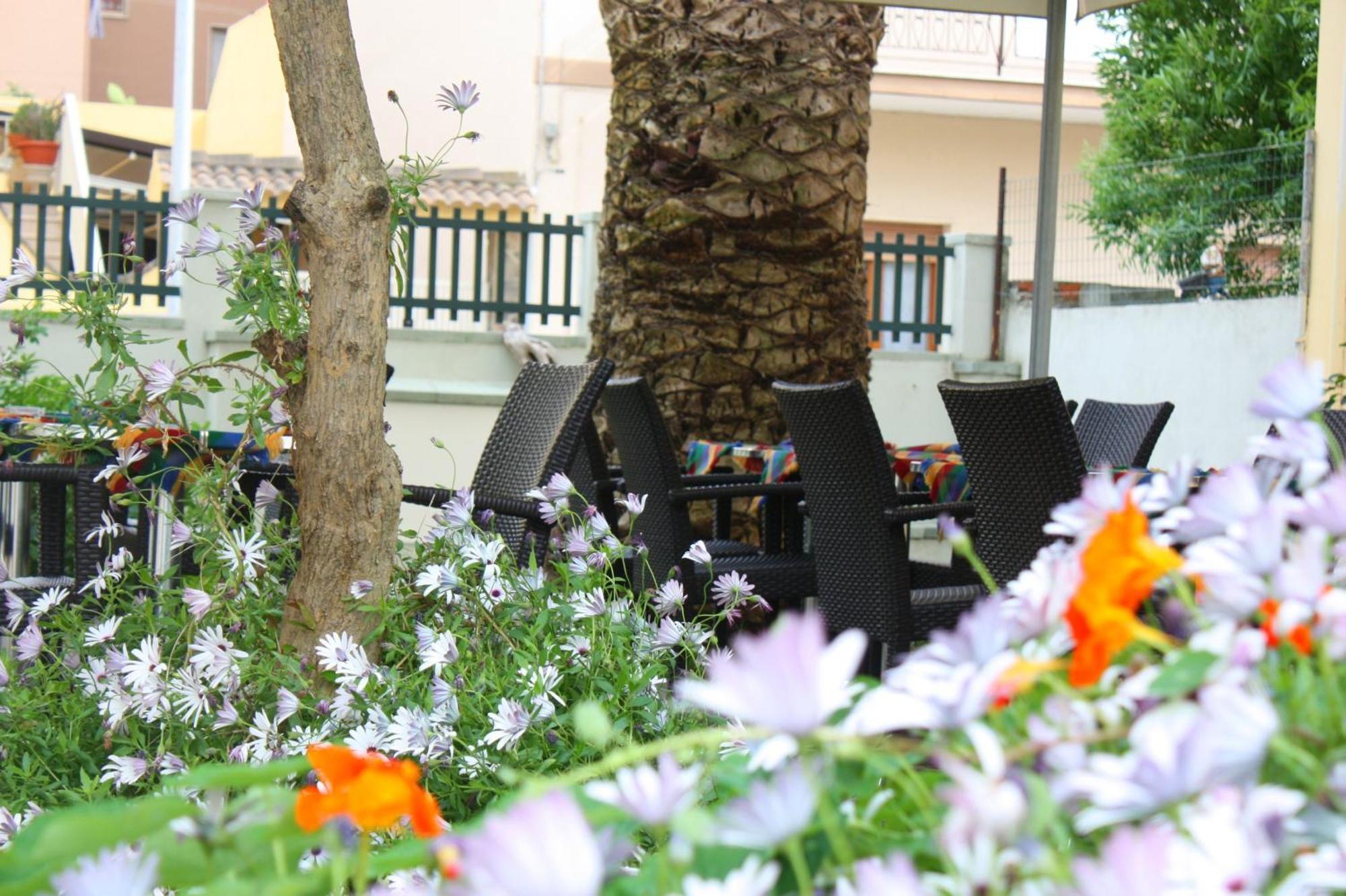 Hotel Alguer מראה חיצוני תמונה