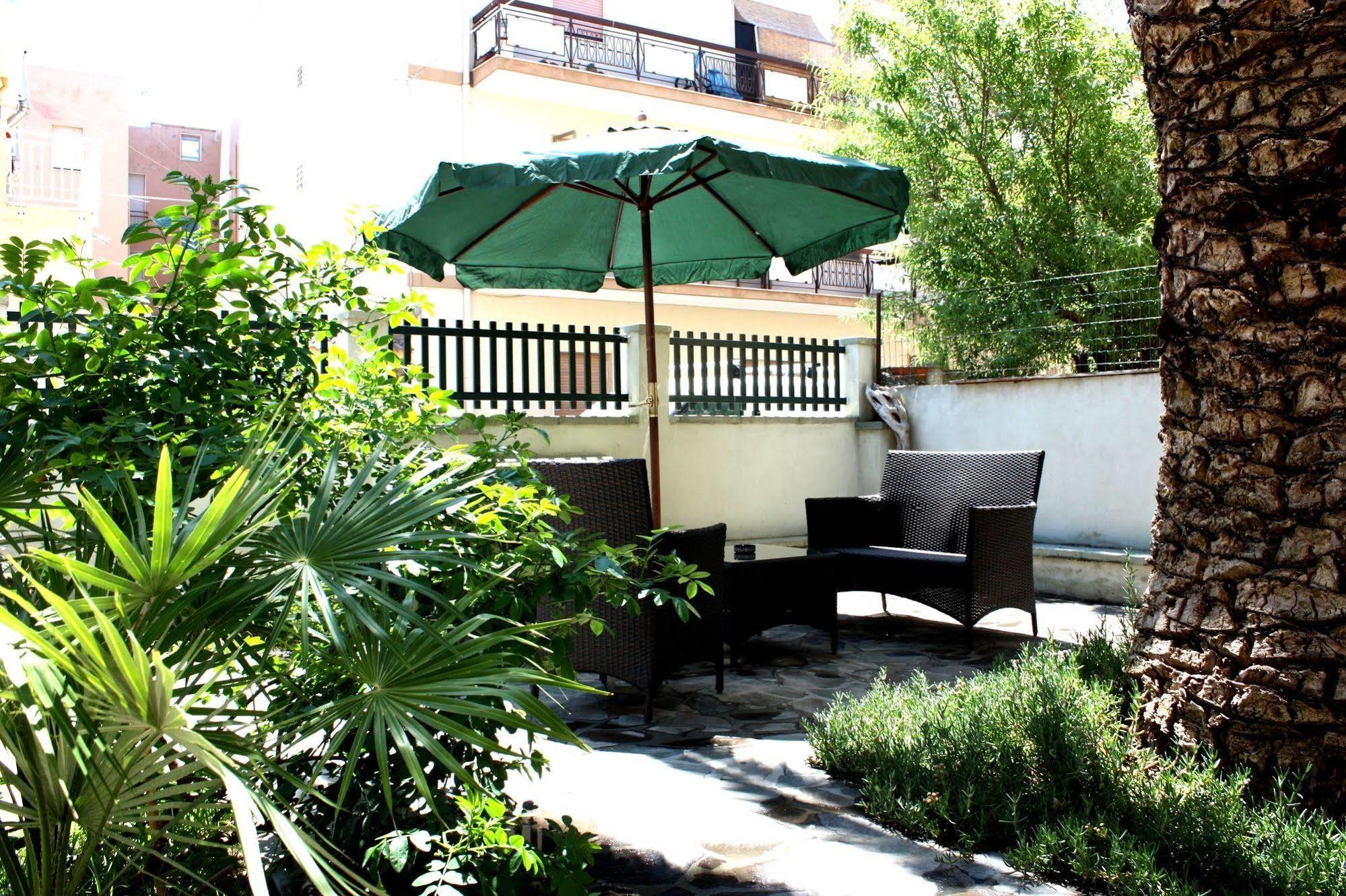 Hotel Alguer מראה חיצוני תמונה