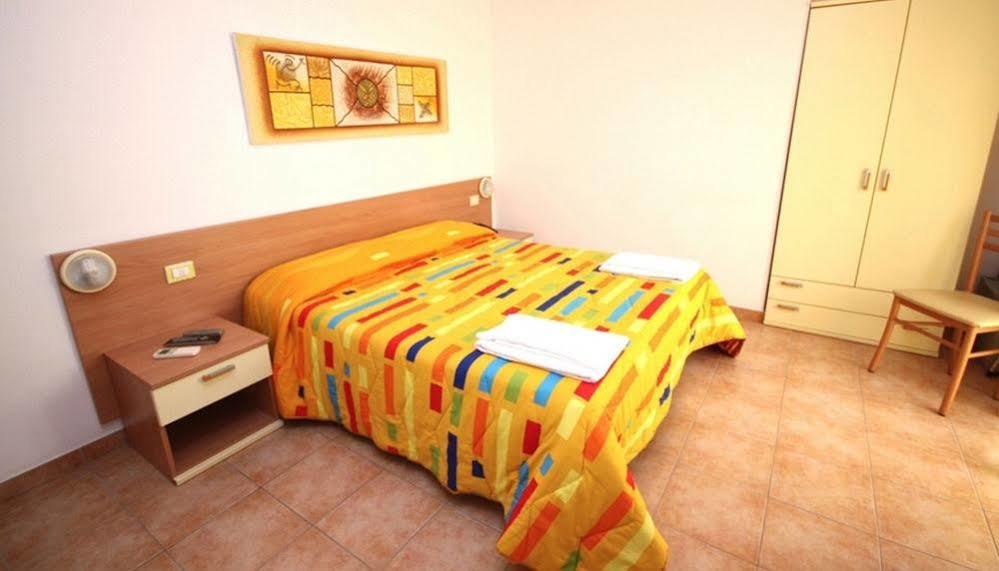 Hotel Alguer מראה חיצוני תמונה