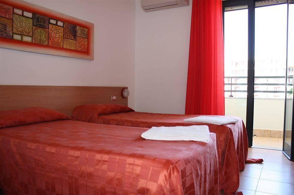 Hotel Alguer מראה חיצוני תמונה
